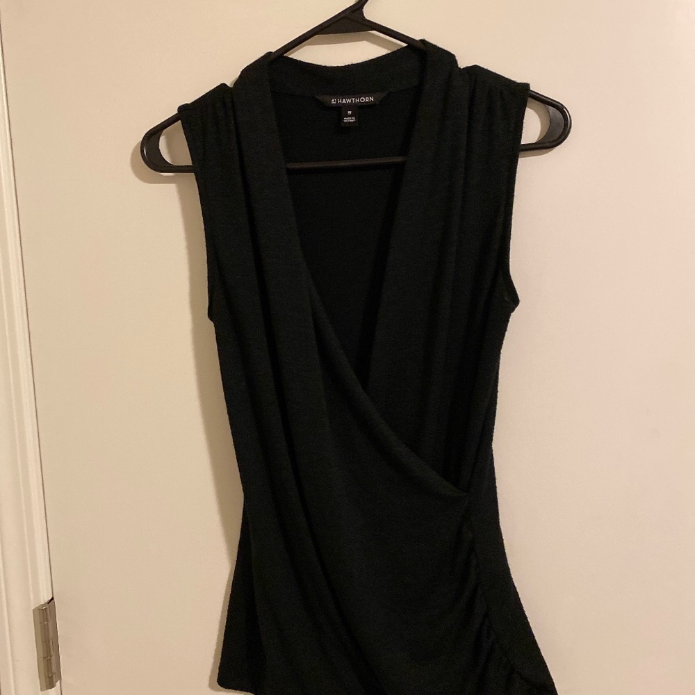 Sleeveless blouse